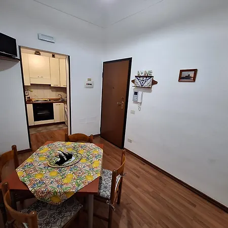 La Casa Di Paoletta A Due Passi Dal Mare Apartment Trapani